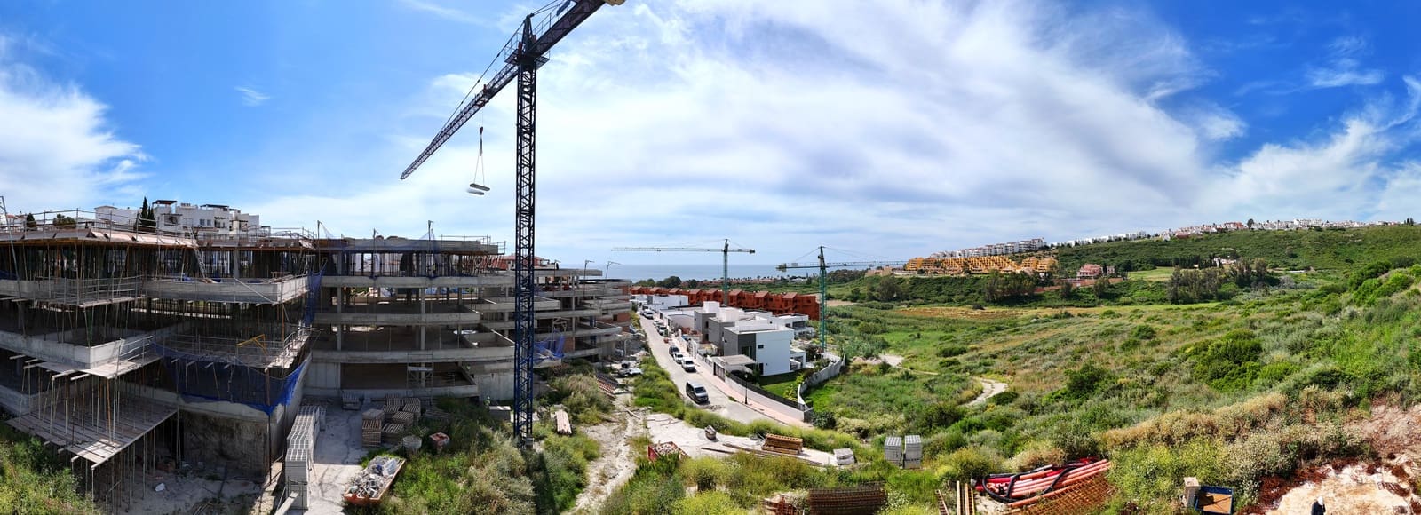 2 bedroom Apartment for sale in Manilva with pool garage - € 415,000 (Ref: 9695163)