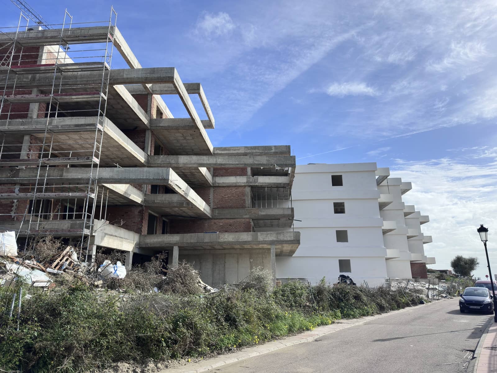 2 bedroom Apartment for sale in Manilva with pool garage - € 415,000 (Ref: 9695163)