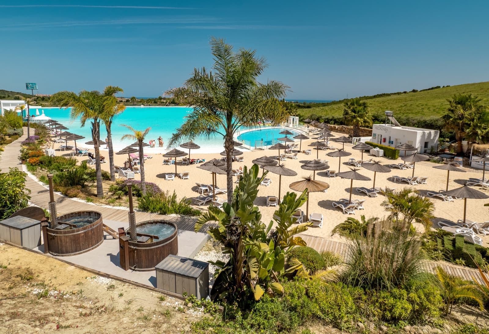 2 slaapkamer Appartement te koop in Casares met zwembad garage - € 380.000 (Ref: 9711841)