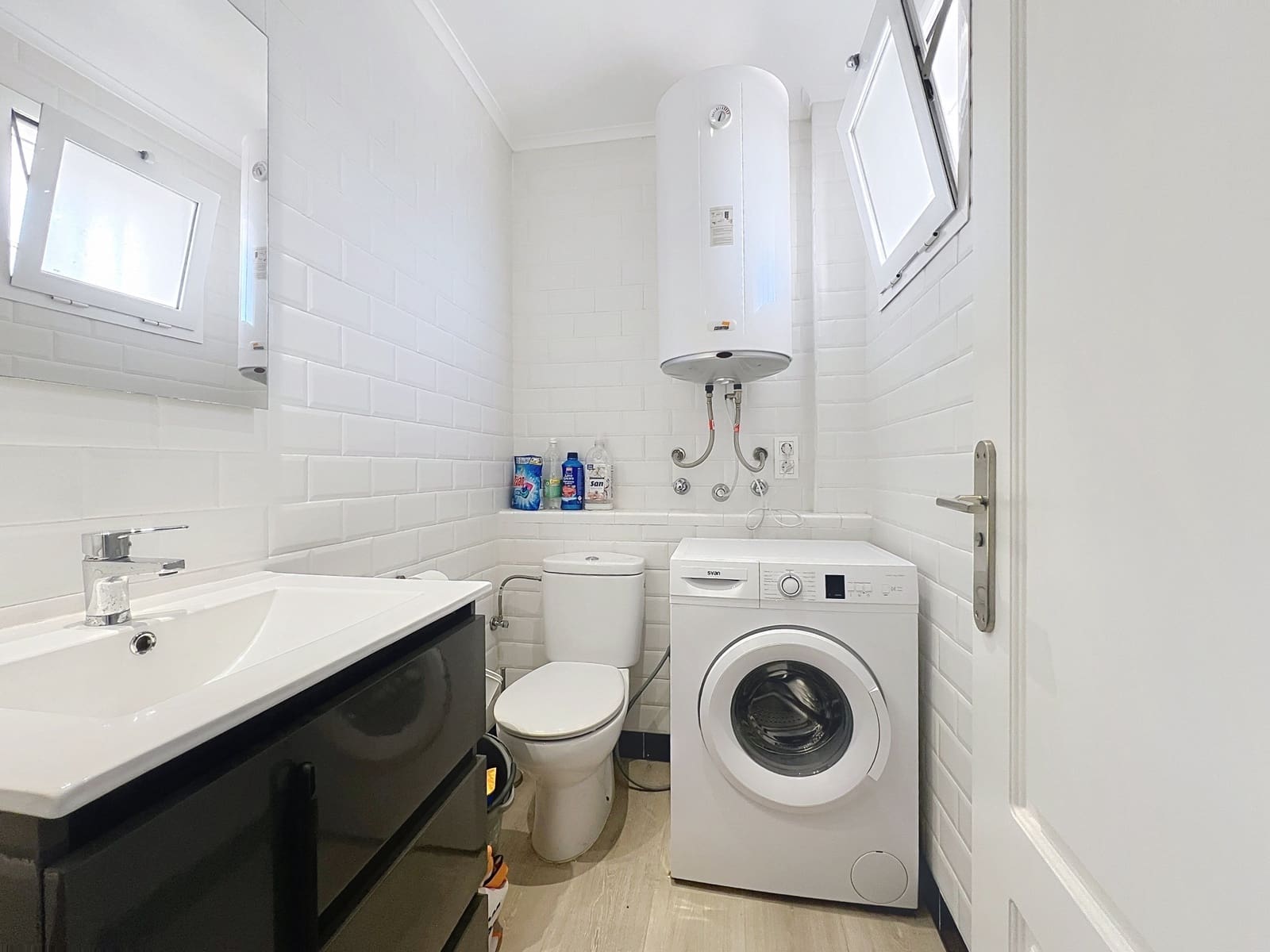 2 soveværelse Lejlighed til salg i Manilva med swimmingpool garage - € 225.000 (Ref: 9747802)