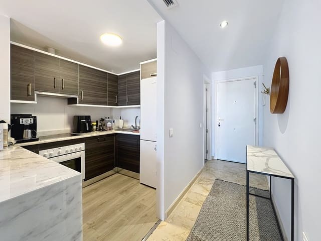 2 soveværelse Lejlighed til salg i Manilva med swimmingpool garage - € 225.000 (Ref: 9747802)