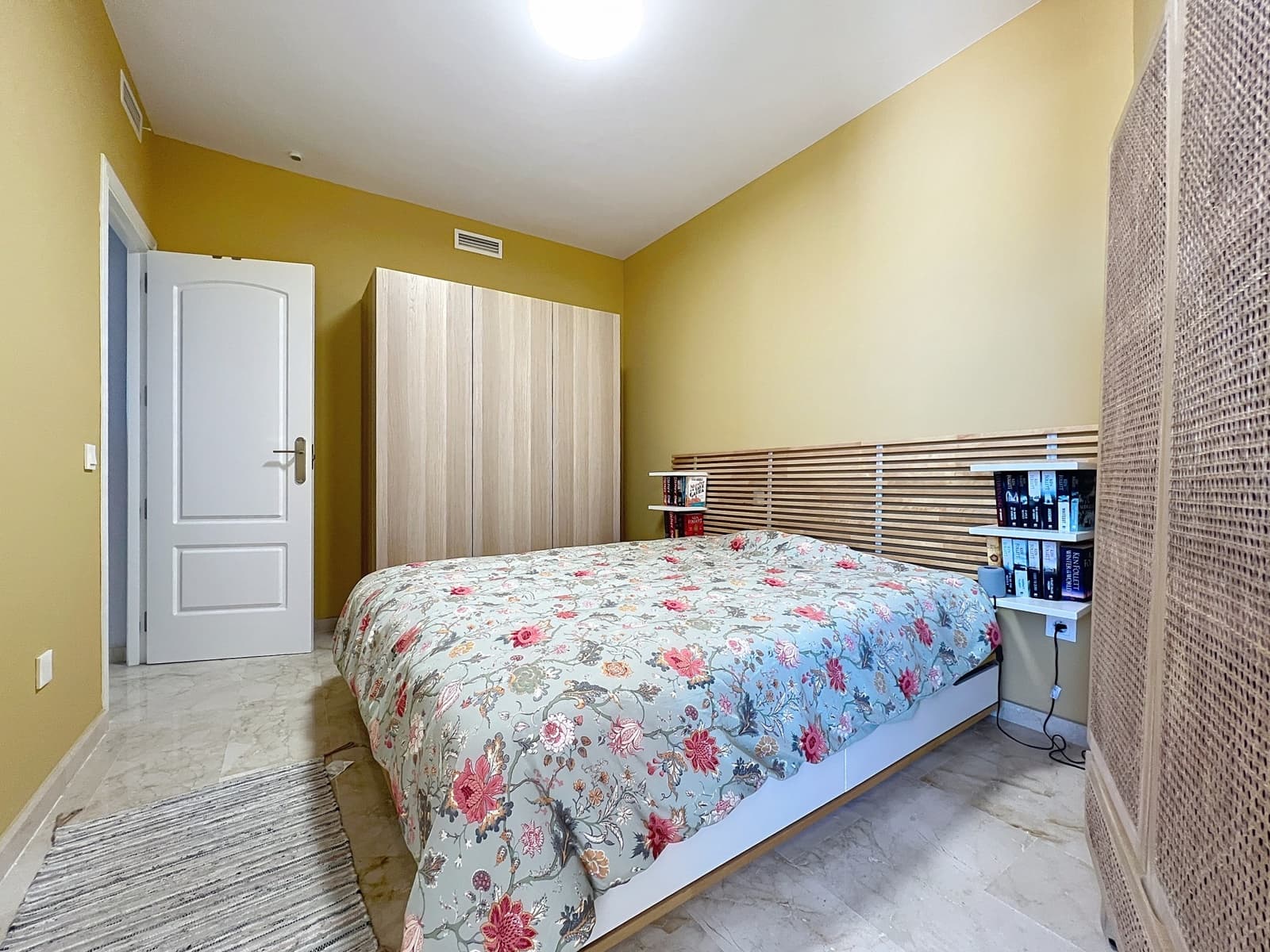 2 soveværelse Lejlighed til salg i Manilva med swimmingpool garage - € 225.000 (Ref: 9747802)