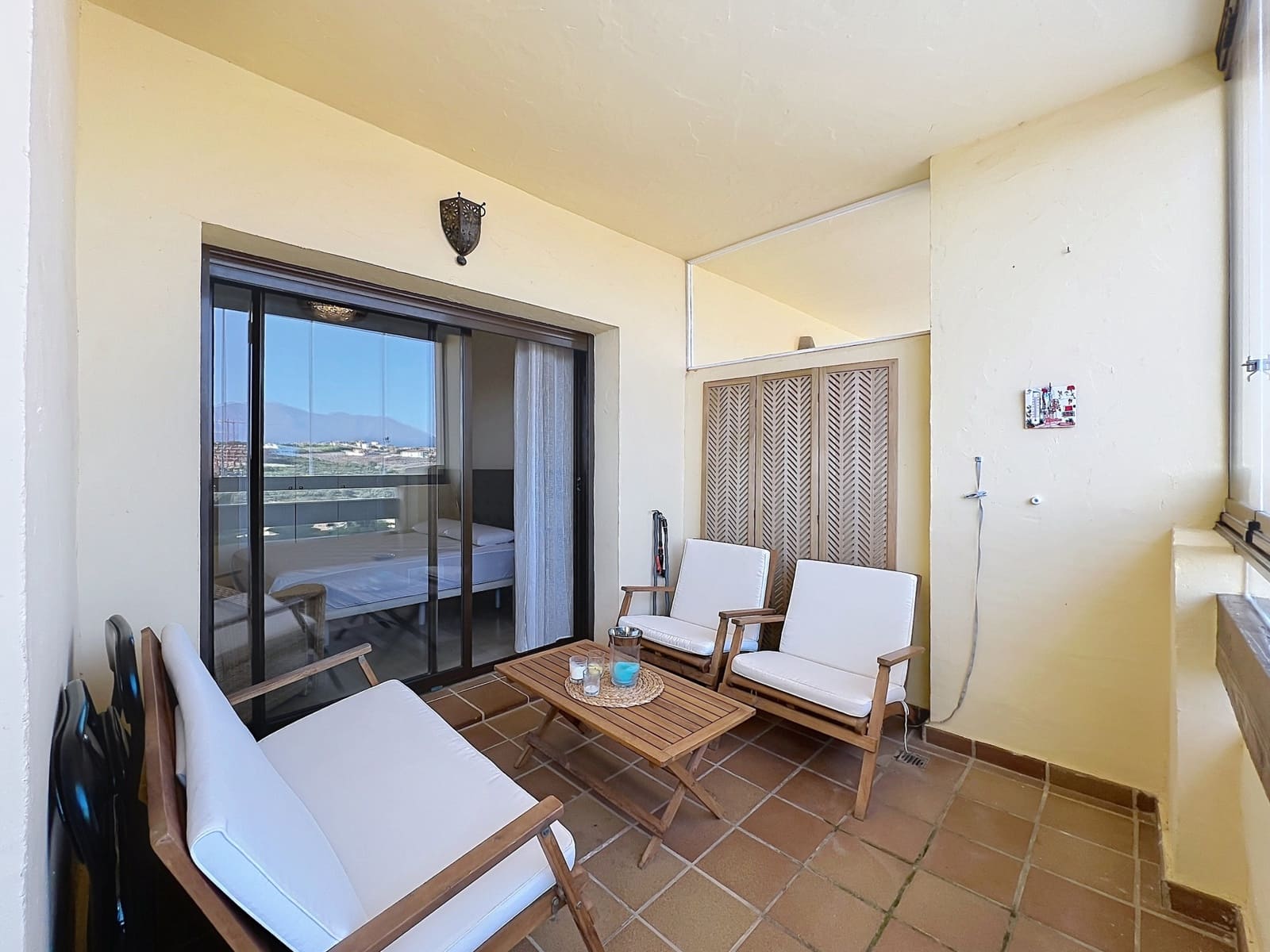 2 sovrum Lägenhet till salu i Manilva med pool garage - 315 000 € (Ref: 9751836)