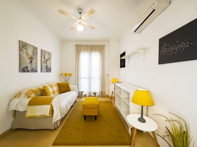 Apartamento de 3 habitaciones en San Luis de Sabinillas, Manilva en venta con piscina garaje - 299.990 € (Ref: 9755614)