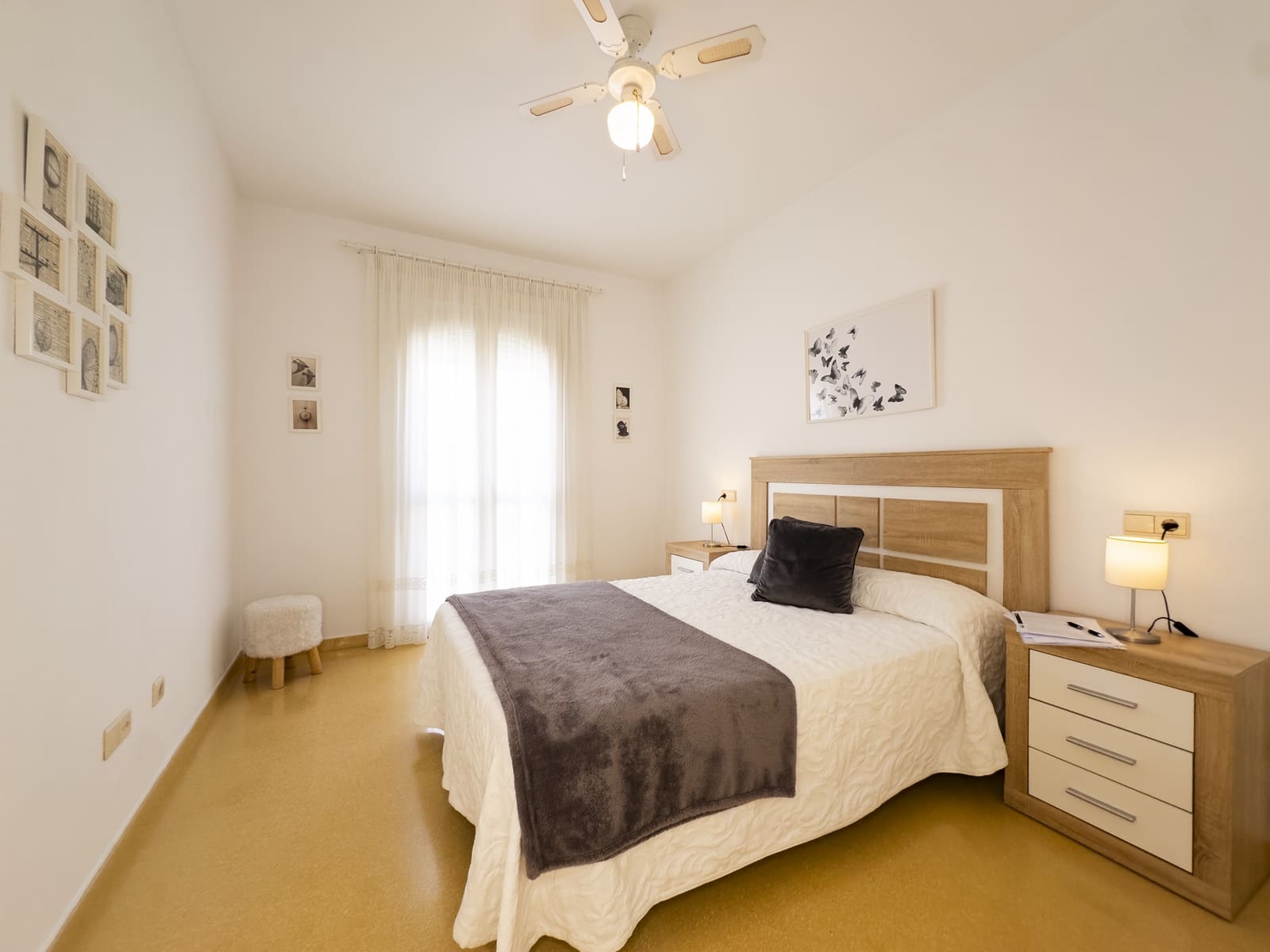 Apartamento de 3 habitaciones en San Luis de Sabinillas en venta con piscina garaje - 299.990 € (Ref: 9755614)