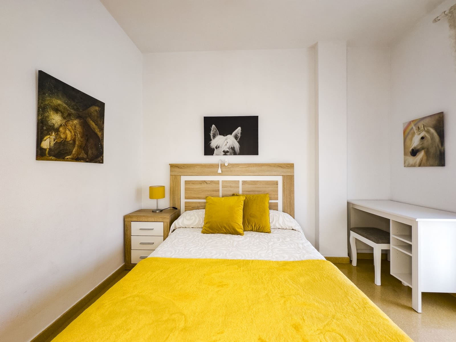 Apartamento de 3 habitaciones en San Luis de Sabinillas en venta con piscina garaje - 299.990 € (Ref: 9755614)