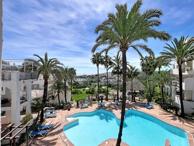 2 slaapkamer Appartement te koop in La Duquesa / Puerto de la Duquesa, Manilva met garage - € 285.000 (Ref: 9804268)