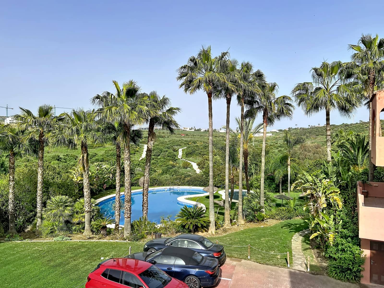 2 sypialnia Apartament na sprzedaż w Casares z basenem garażem - 359 000 € (Ref: 9804270)