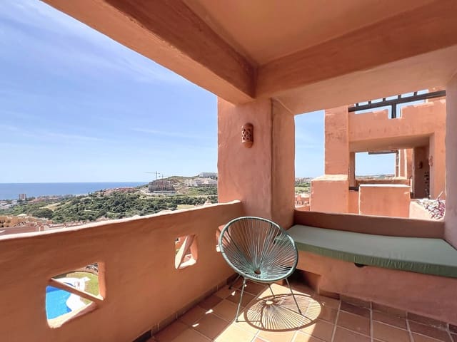 2 bedroom Apartment for sale in Manilva with pool garage - € 320,000 (Ref: 9861710)