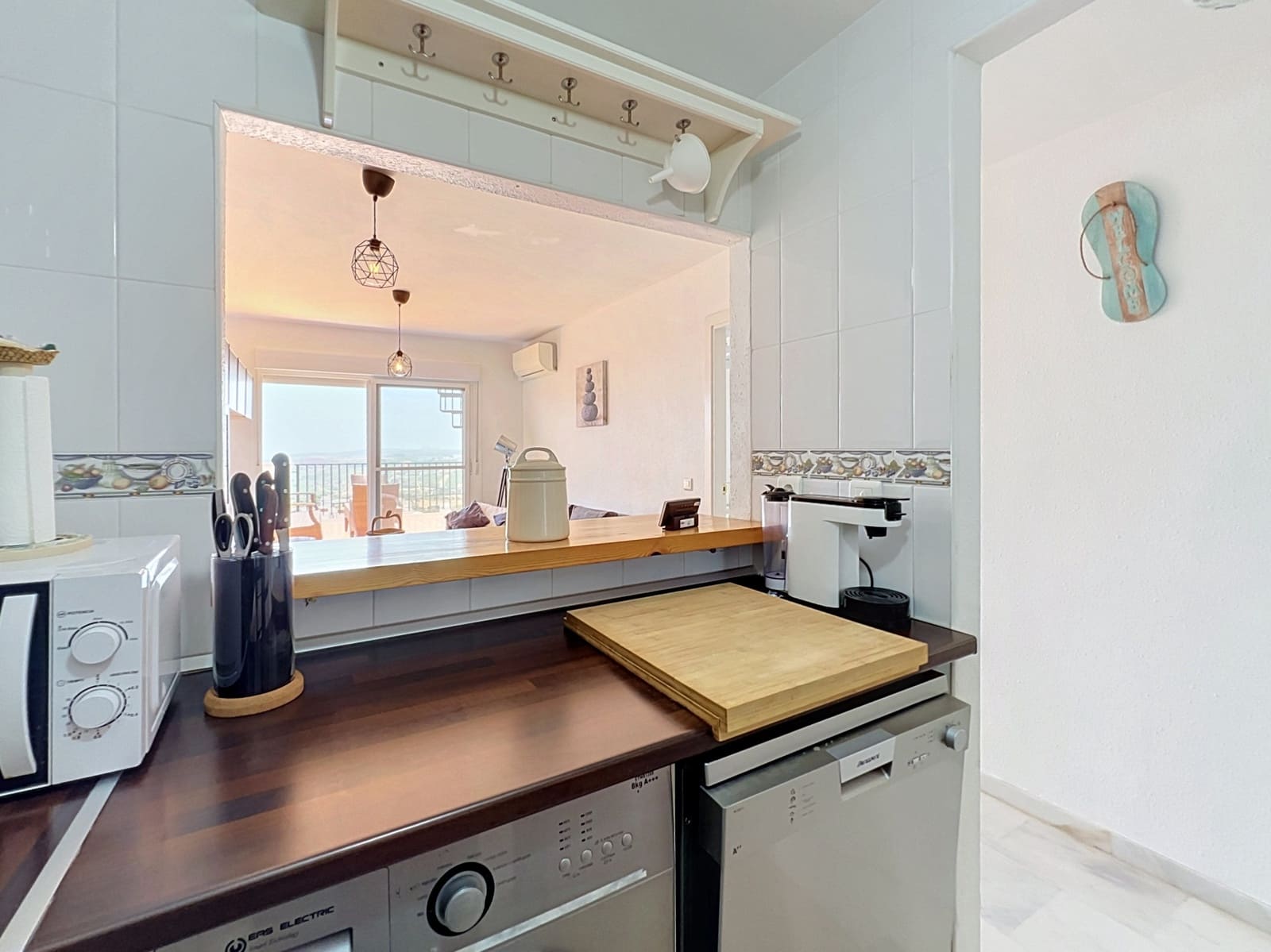 2 bedroom Penthouse for sale in Casares with pool garage - € 265,000 (Ref: 9899274)