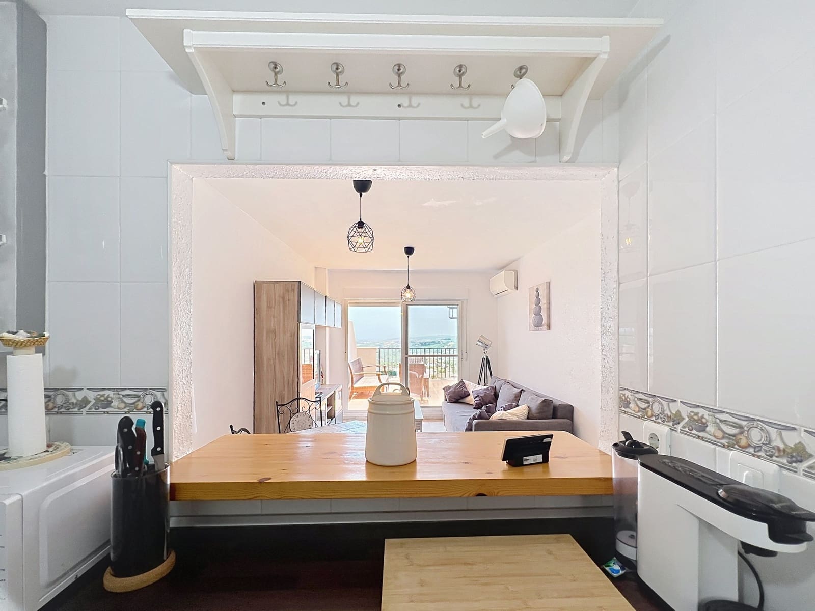 2 bedroom Penthouse for sale in Casares with pool garage - € 265,000 (Ref: 9899274)