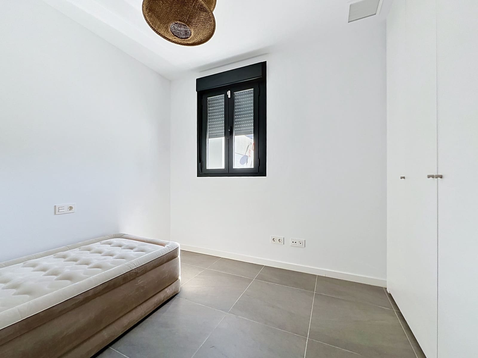 4 Zimmer Haus zu verkaufen in Manilva mit Pool Garage - 490.000 € (Ref: 9904635)
