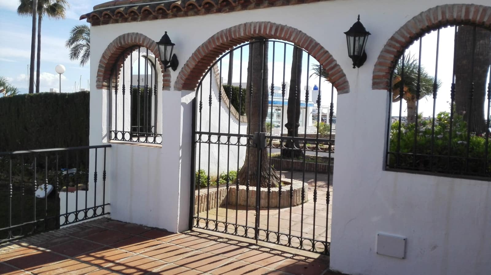 1 bedroom Apartment for sale in Manilva with pool garage - € 305,000 (Ref: 9911004)