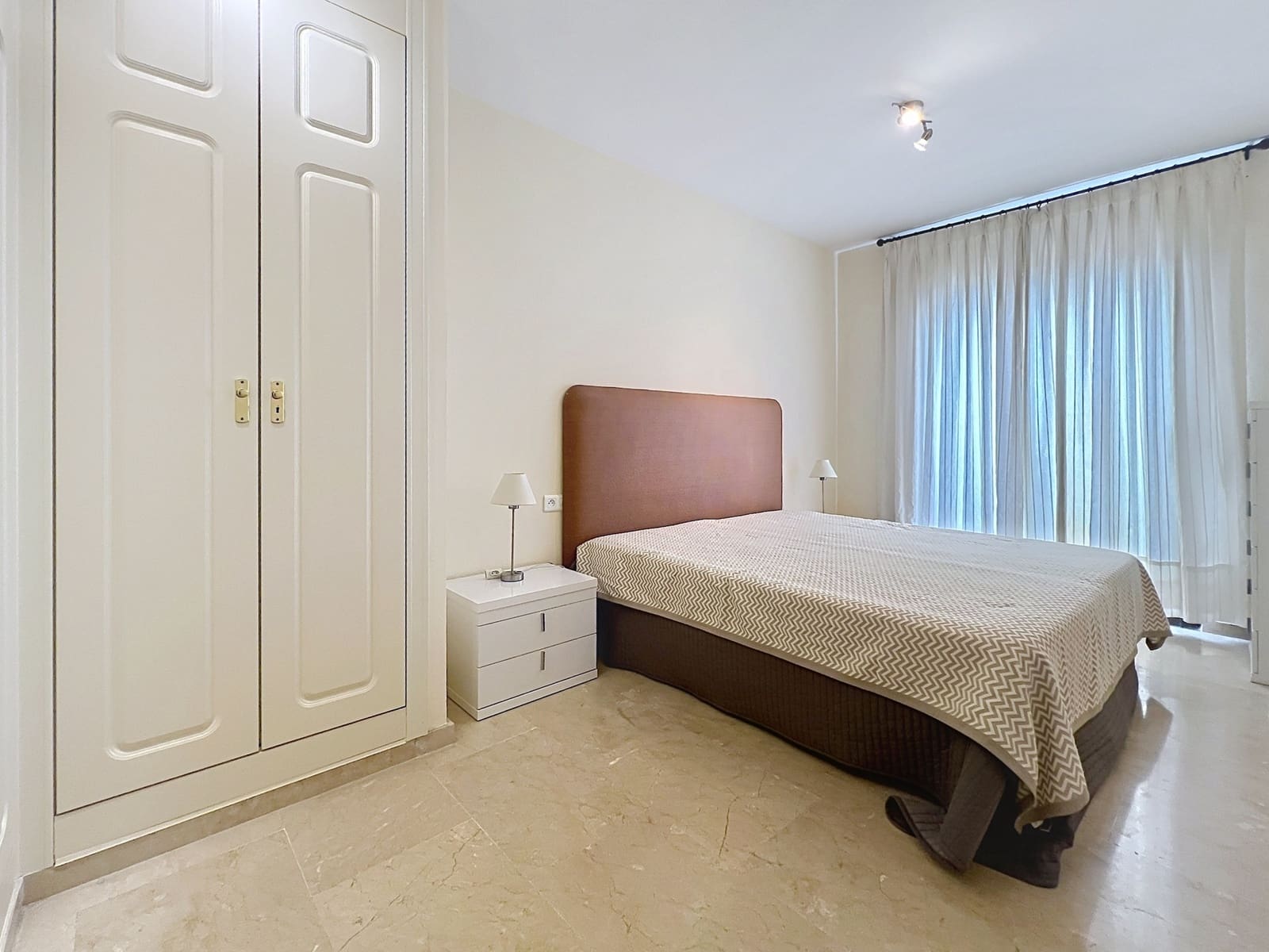 1 bedroom Apartment for sale in Manilva with pool garage - € 305,000 (Ref: 9911004)