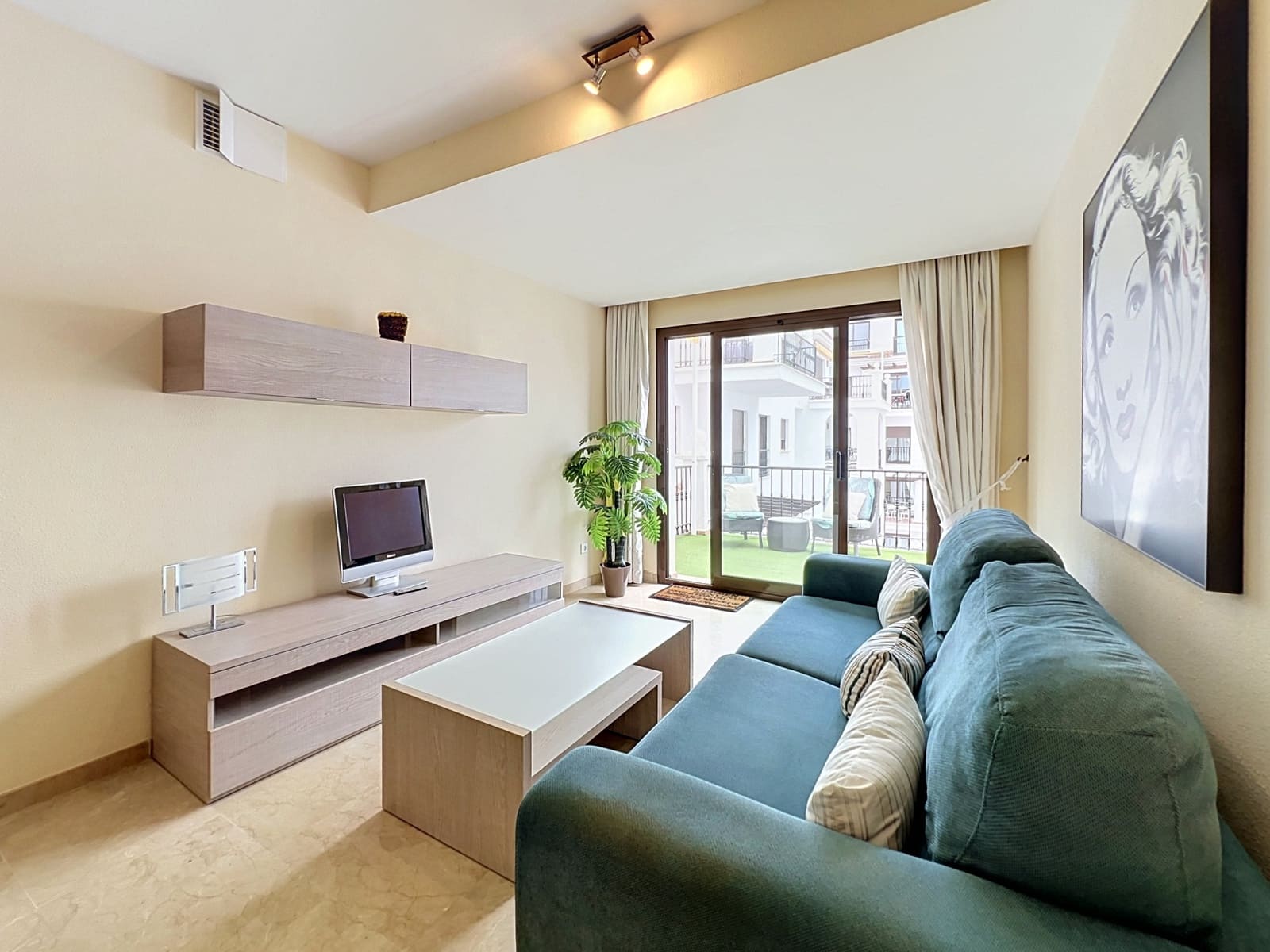 1 bedroom Apartment for sale in Manilva with pool garage - € 305,000 (Ref: 9911004)