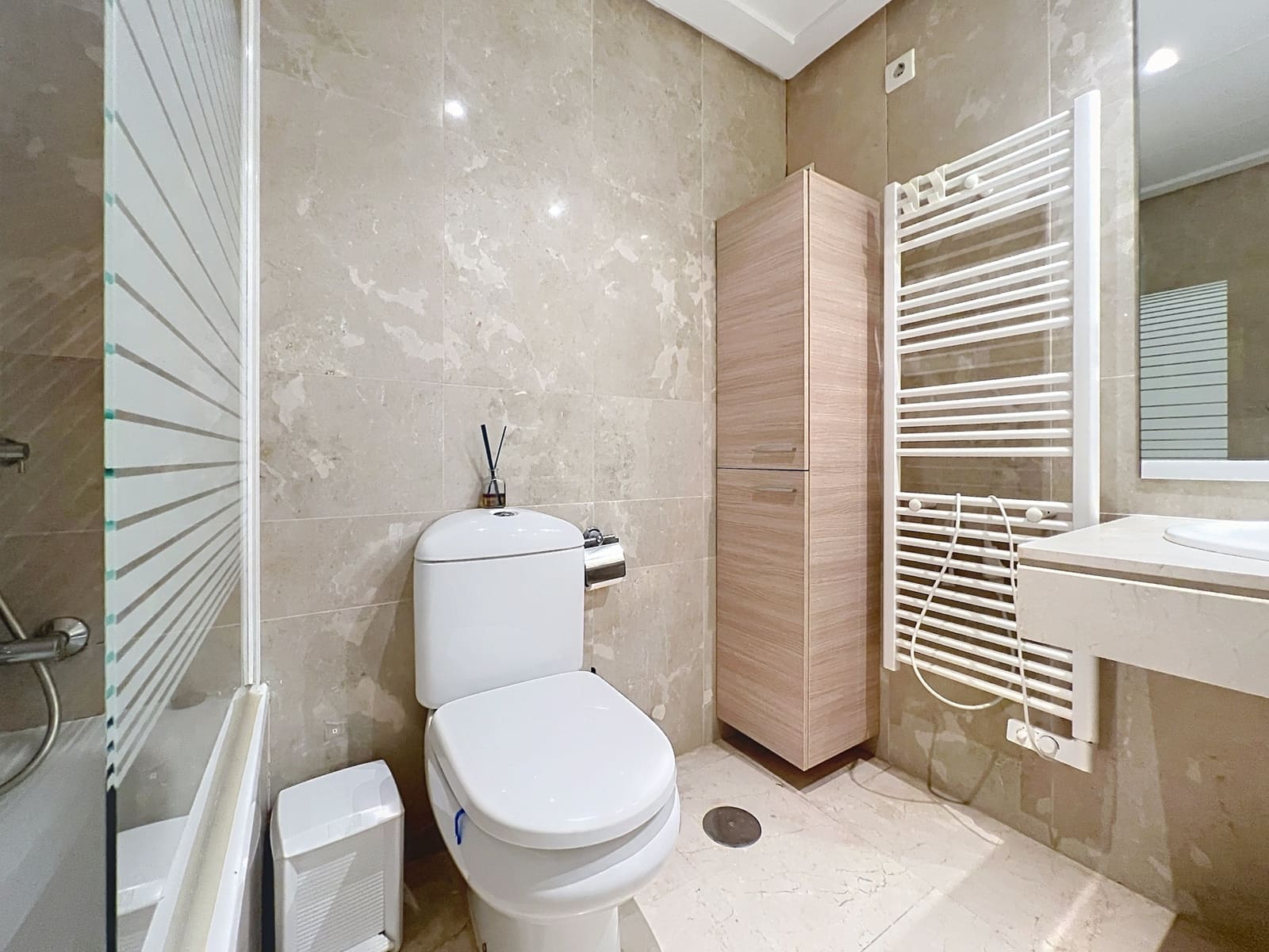 1 bedroom Apartment for sale in Manilva with pool garage - € 305,000 (Ref: 9911004)
