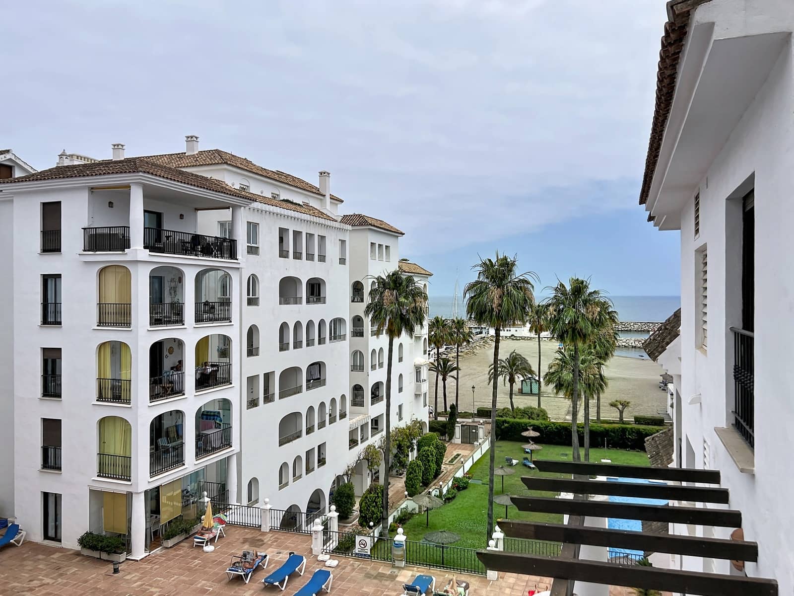 1 bedroom Apartment for sale in Manilva with pool garage - € 305,000 (Ref: 9911004)