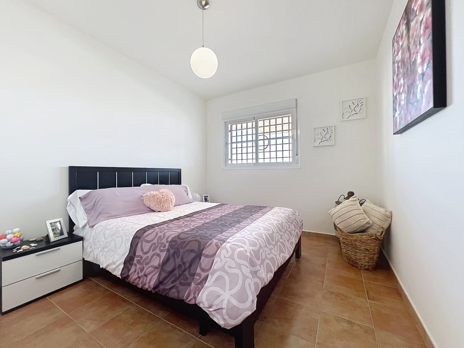 2 slaapkamer Appartement te koop in La Alcaidesa met zwembad garage - € 329.000 (Ref: 9915471)