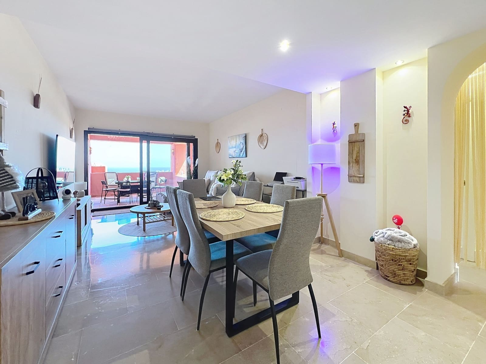 2 slaapkamer Appartement te koop in Manilva met zwembad garage - € 315.000 (Ref: 9920398)