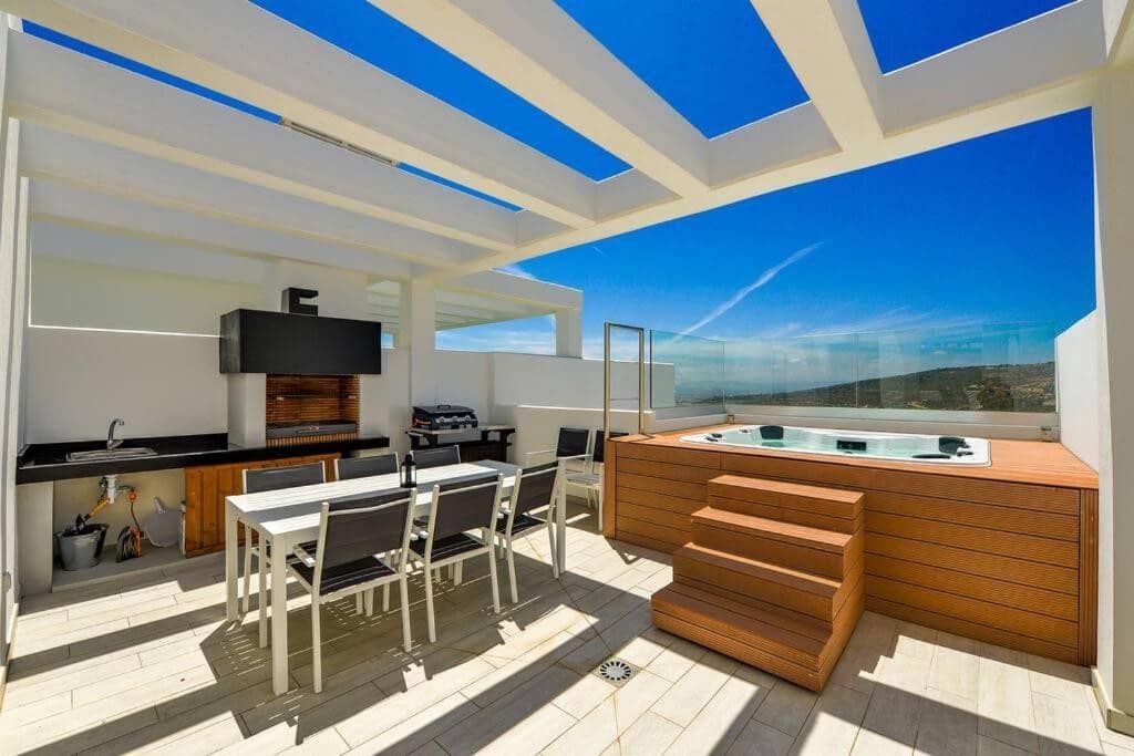 3 camera da letto Casa in vendita in Manilva con piscina garage - 695.000 € (Rif: 9924594)