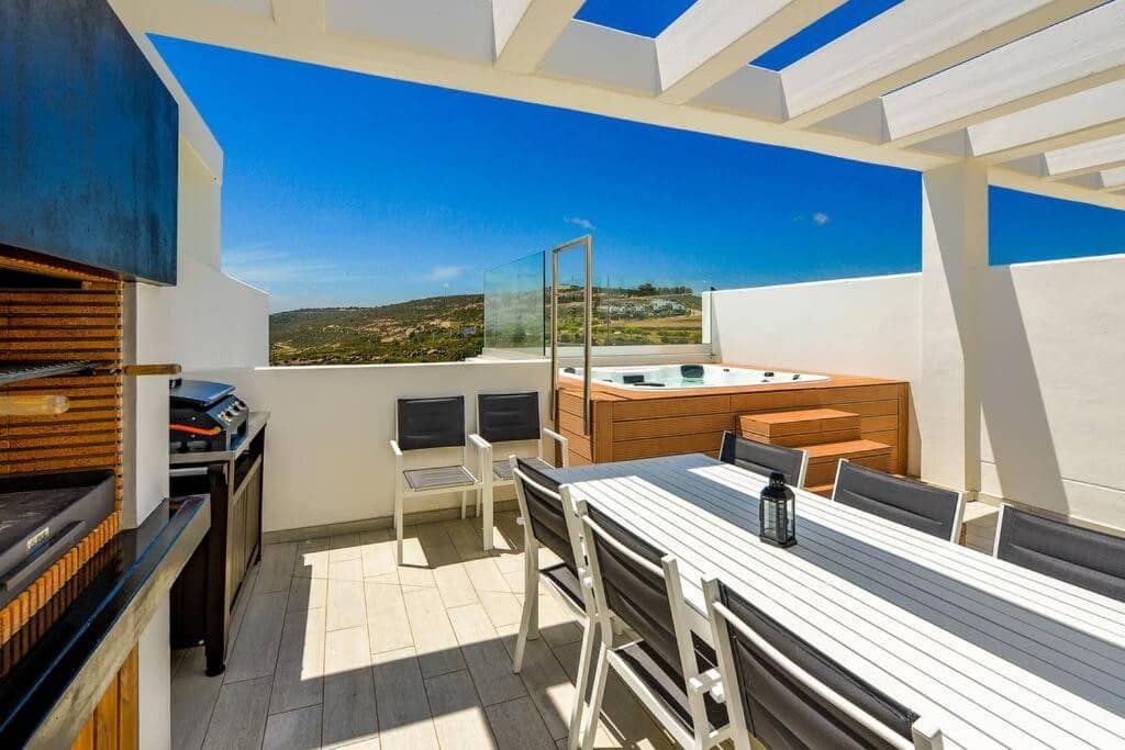 3 camera da letto Casa in vendita in Manilva con piscina garage - 695.000 € (Rif: 9924594)