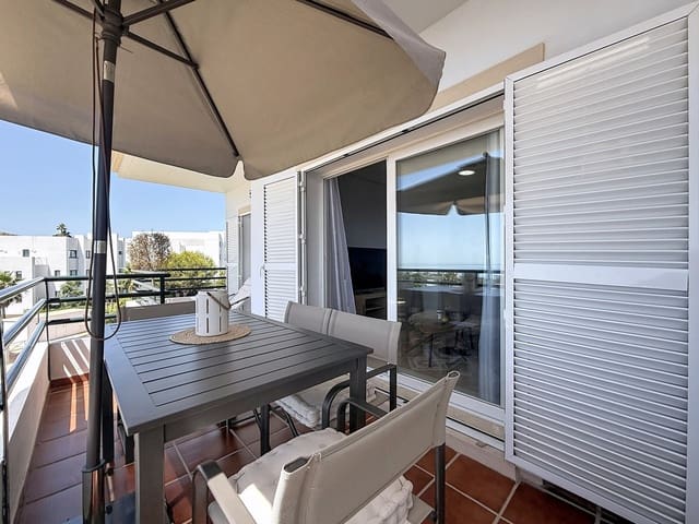 2 soverom Leilighet til salgs i Alcorrín, Manilva med svømmebasseng garasje - € 365 000 (Ref: 9945683)