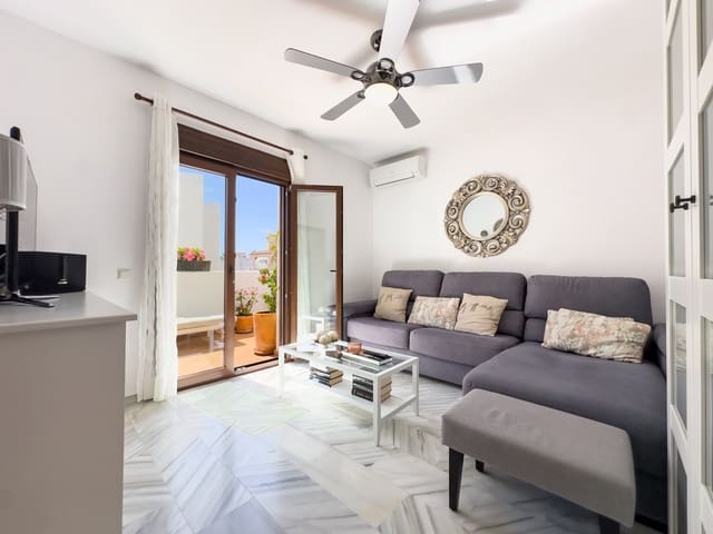 Apartamento de 2 habitaciones en La Duquesa / Puerto de la Duquesa, Manilva en venta con garaje - 335.000 € (Ref: 9954208)
