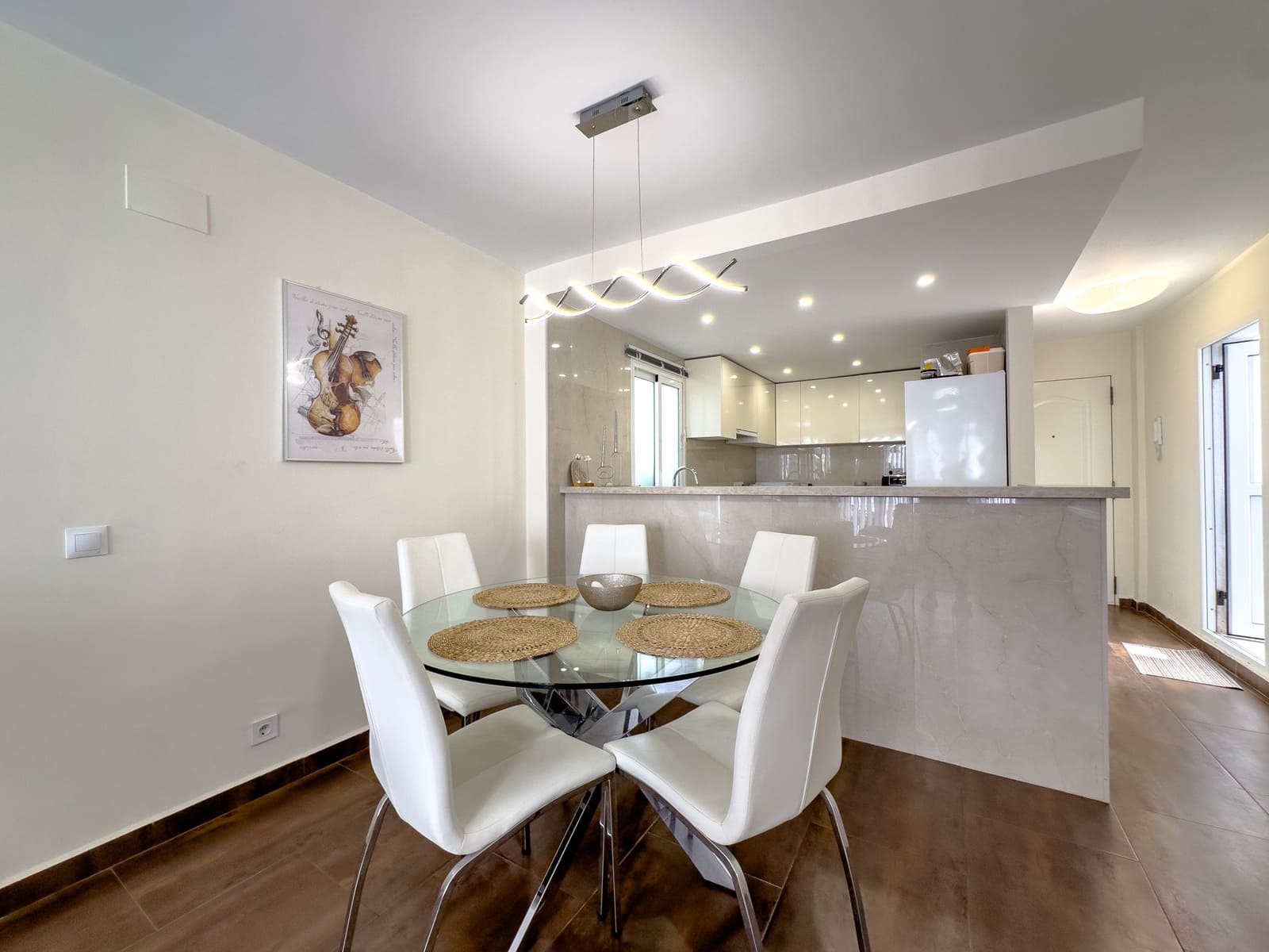 2 Zimmer Apartment zu verkaufen in La Duquesa / Puerto de la Duquesa - 290.000 € (Ref: 9954209)