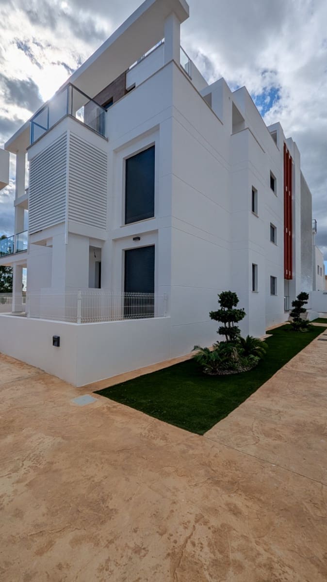 3 makuuhuone Kattohuoneisto myytävänä paikassa Denia mukana uima-altaan - 499 000 € (Ref: 8666016)