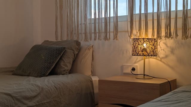 3 sypialnia Penthouse na sprzedaż w Dénia z basenem garażem - 695 000 € (Ref: 9160575)