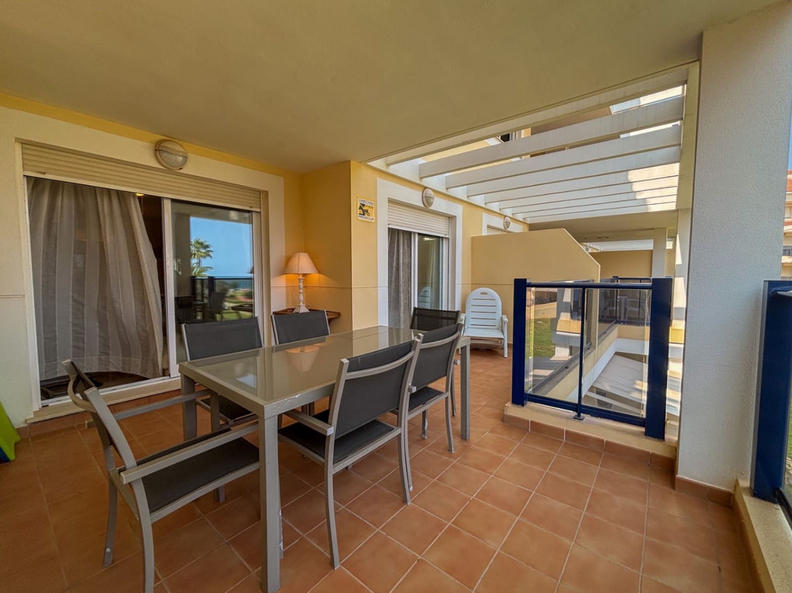 2 bedroom Apartment for sale in Denia with garage - € 347,000 (Ref: 9289418)
