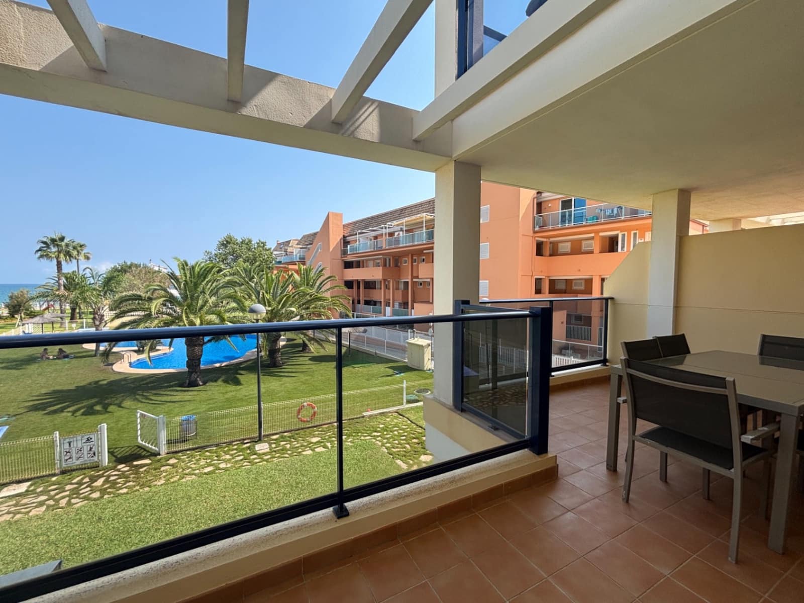 2 bedroom Apartment for sale in Denia with garage - € 347,000 (Ref: 9289418)