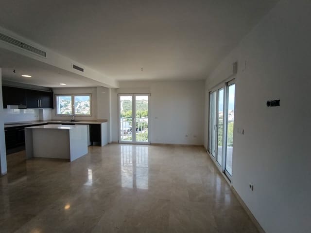 3 sypialnia Penthouse na sprzedaż w Pego z basenem - 389 000 € (Ref: 9329960)