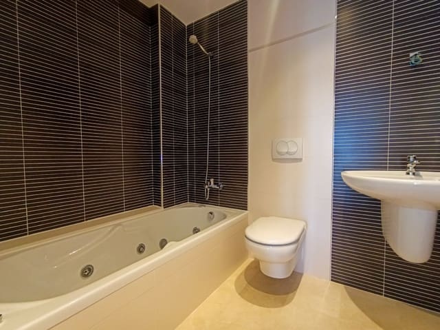 2 sovrum Takvåning till salu i Pego med pool - 320 000 € (Ref: 9329961)