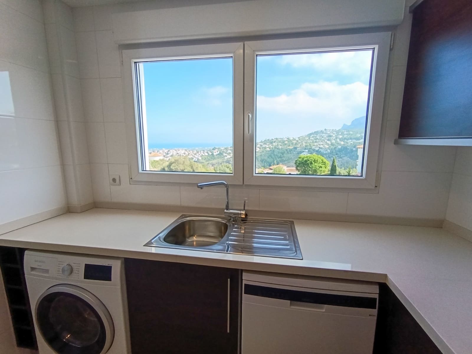 2 bedroom Penthouse for sale in Pego with pool - € 320,000 (Ref: 9329961)