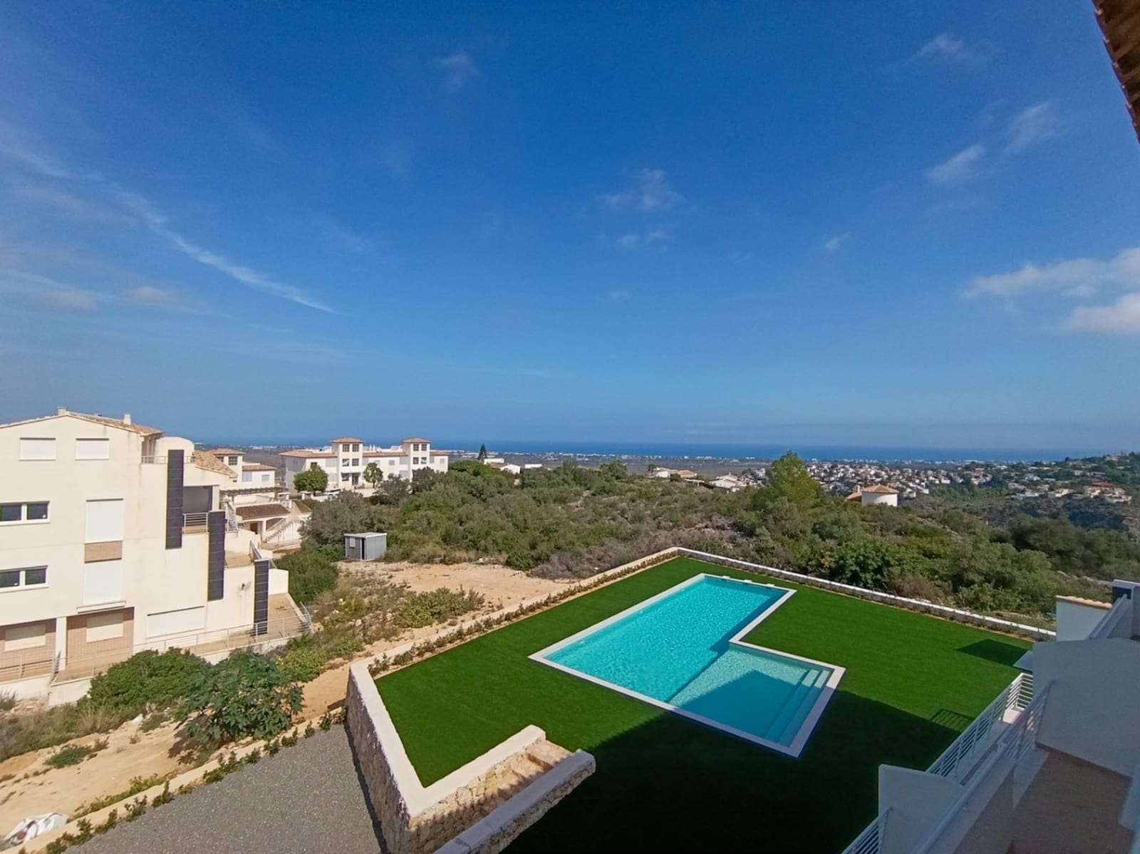 2 bedroom Penthouse for sale in Pego with pool - € 320,000 (Ref: 9329961)