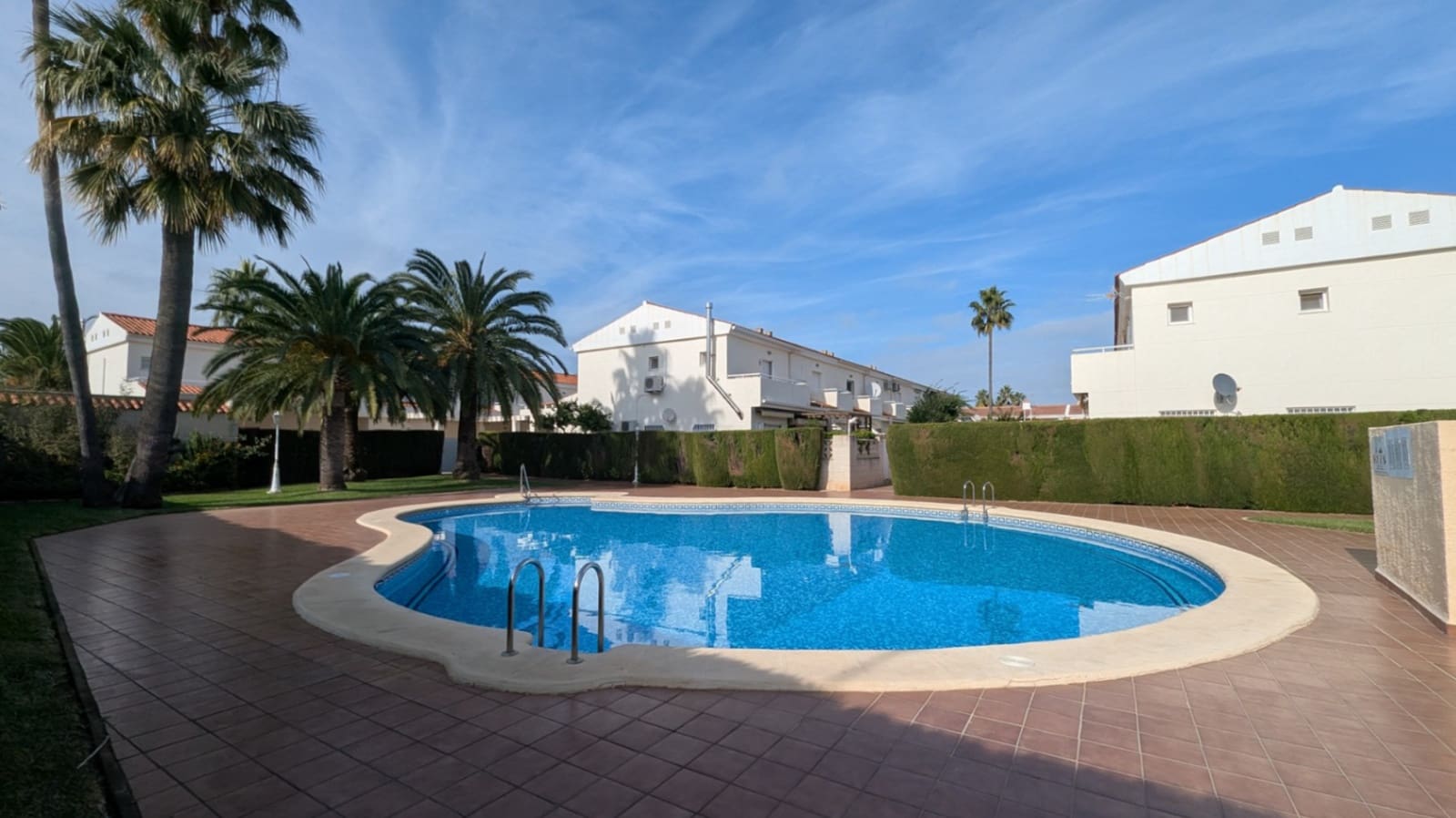 2 Zimmer Reihenhaus zu verkaufen in Els Poblets mit Pool Garage - 265.000 € (Ref: 9462842)