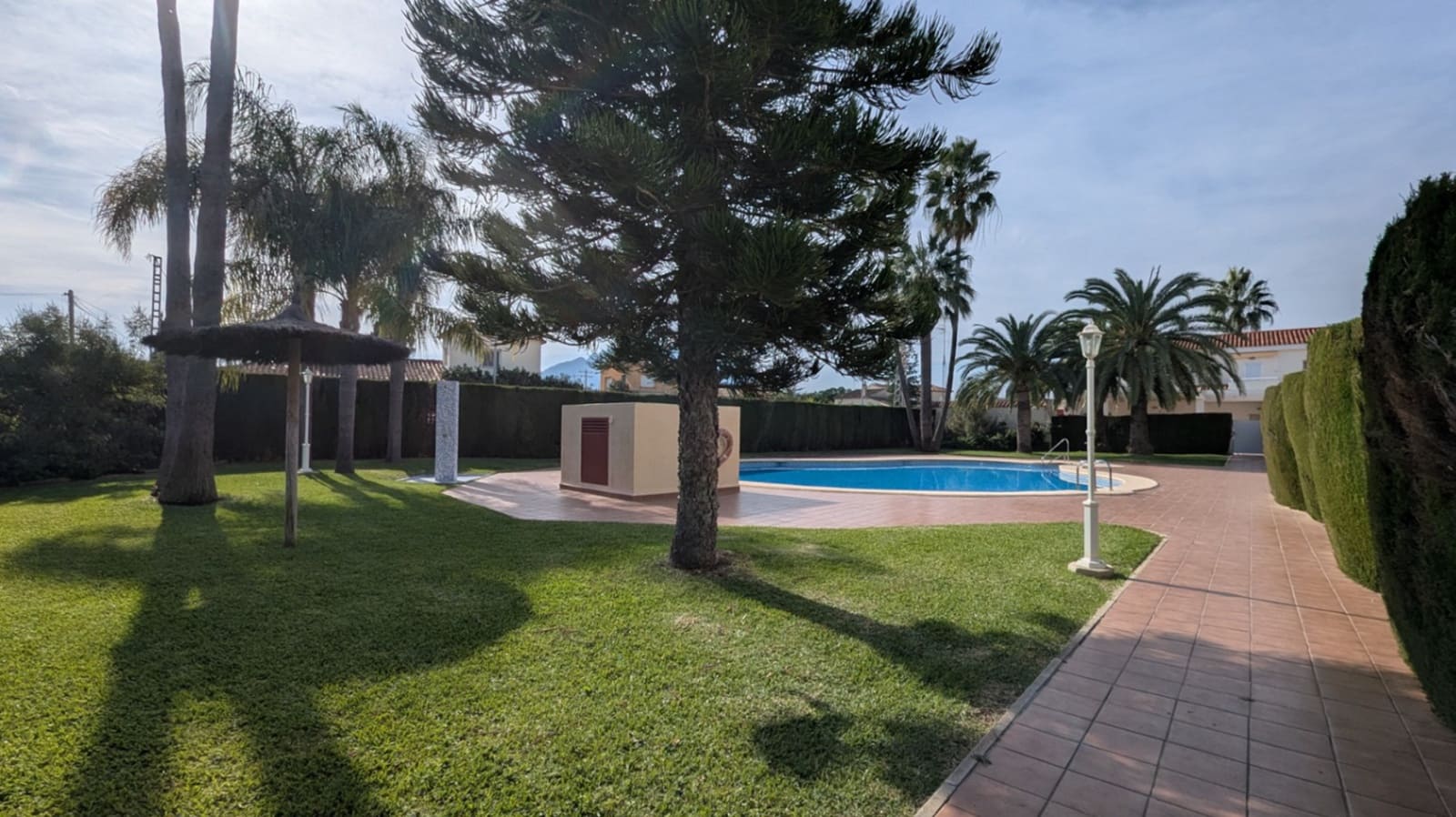 2 Zimmer Reihenhaus zu verkaufen in Els Poblets mit Pool Garage - 265.000 € (Ref: 9462842)