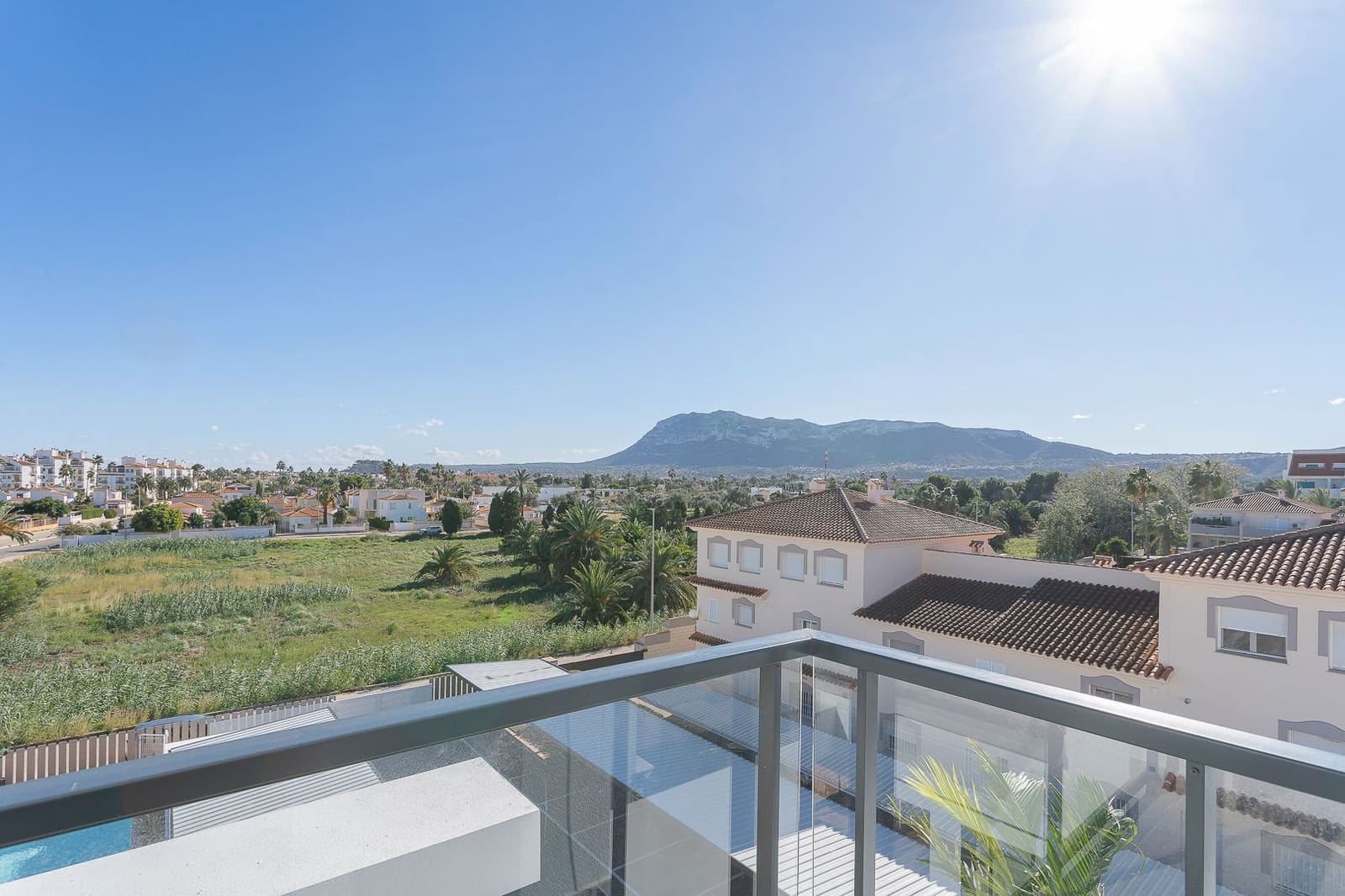 3 soveværelse Penthouse til salg i Denia med swimmingpool - € 499.000 (Ref: 9542427)