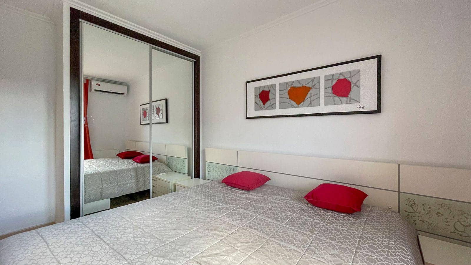 4 sypialnia Willa na sprzedaż w Els Poblets z basenem garażem - 690 000 € (Ref: 9542431)