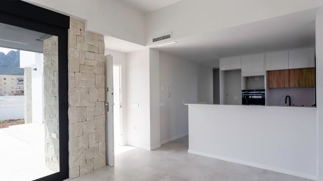 Chalet de 3 habitaciones en Els Poblets en venta con piscina - 475.000 € (Ref: 9542433)