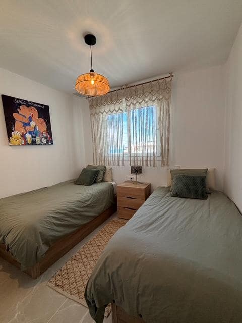 3 soveværelse Penthouse til salg i Denia med swimmingpool garage - € 695.000 (Ref: 9542435)