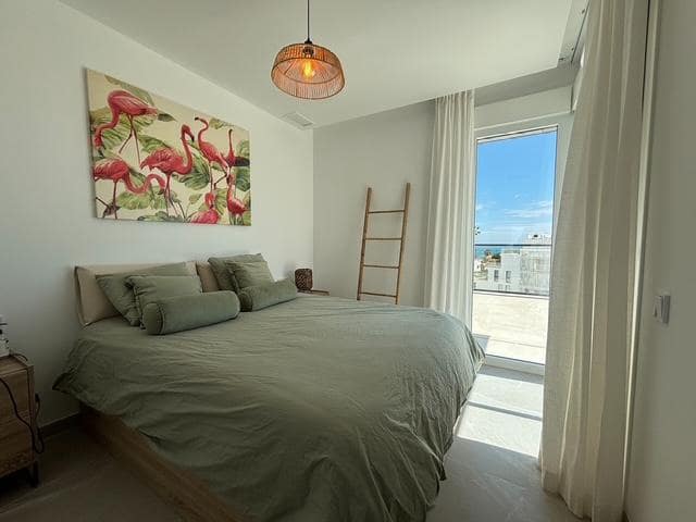 3 soveværelse Penthouse til salg i Denia med swimmingpool garage - € 695.000 (Ref: 9542435)