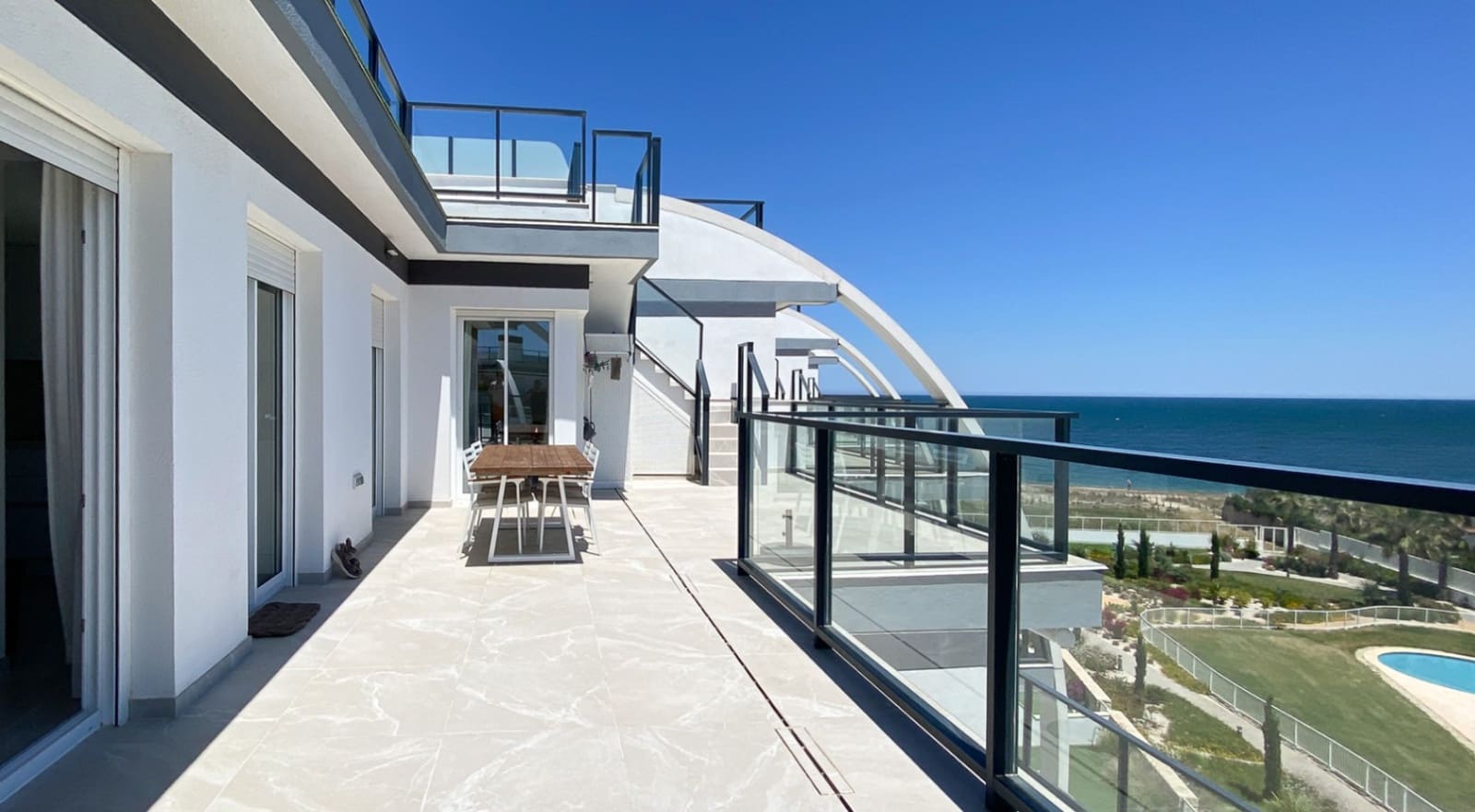 3 sovrum Takvåning till salu i Denia med pool garage - 695 000 € (Ref: 9542435)