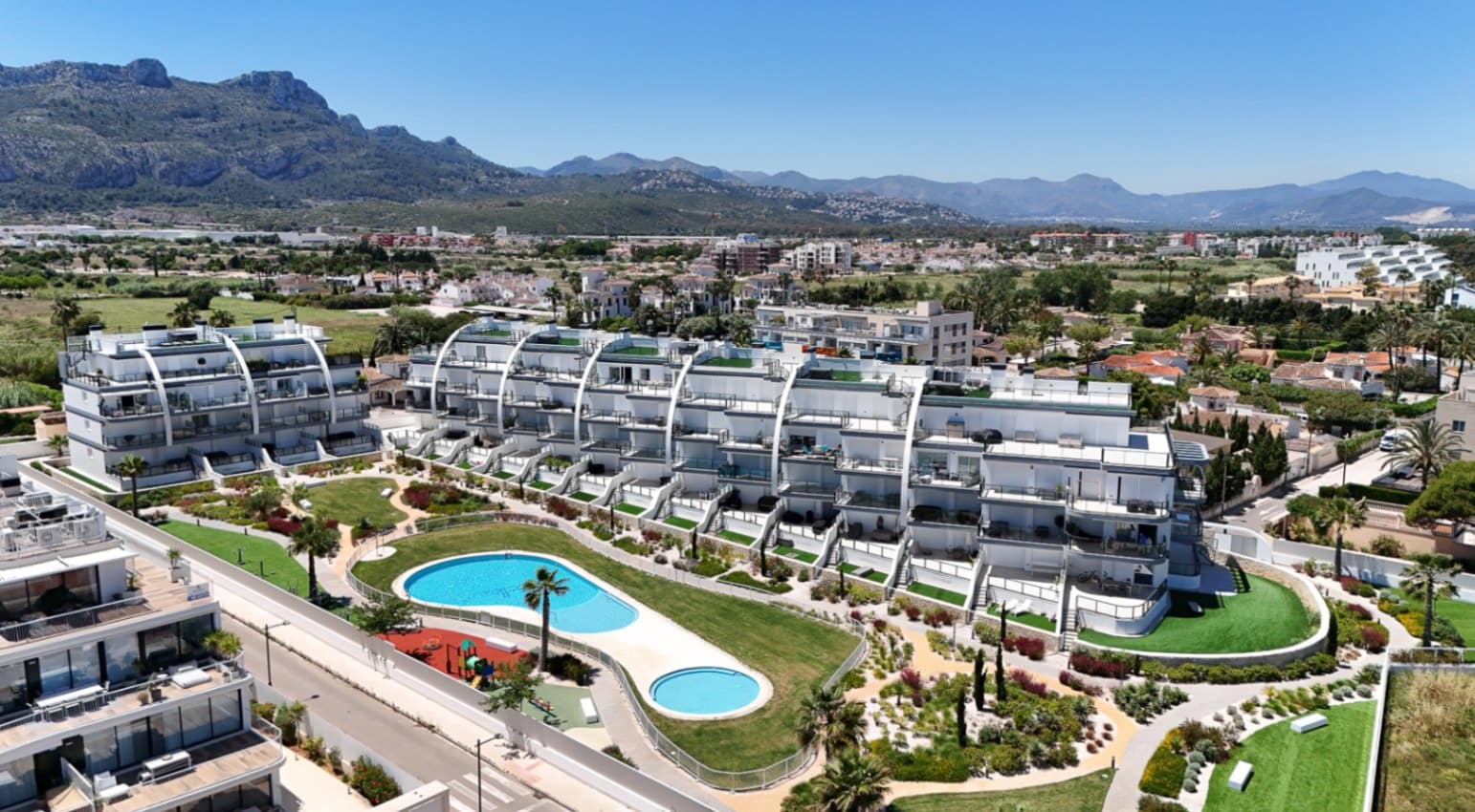 3 sovrum Takvåning till salu i Denia med pool garage - 695 000 € (Ref: 9542435)
