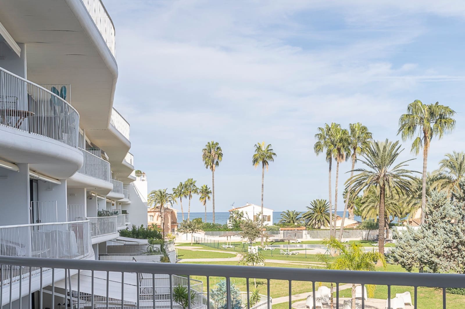 2 Zimmer Apartment zu verkaufen in Denia mit Pool Garage - 399.000 € (Ref: 9542436)