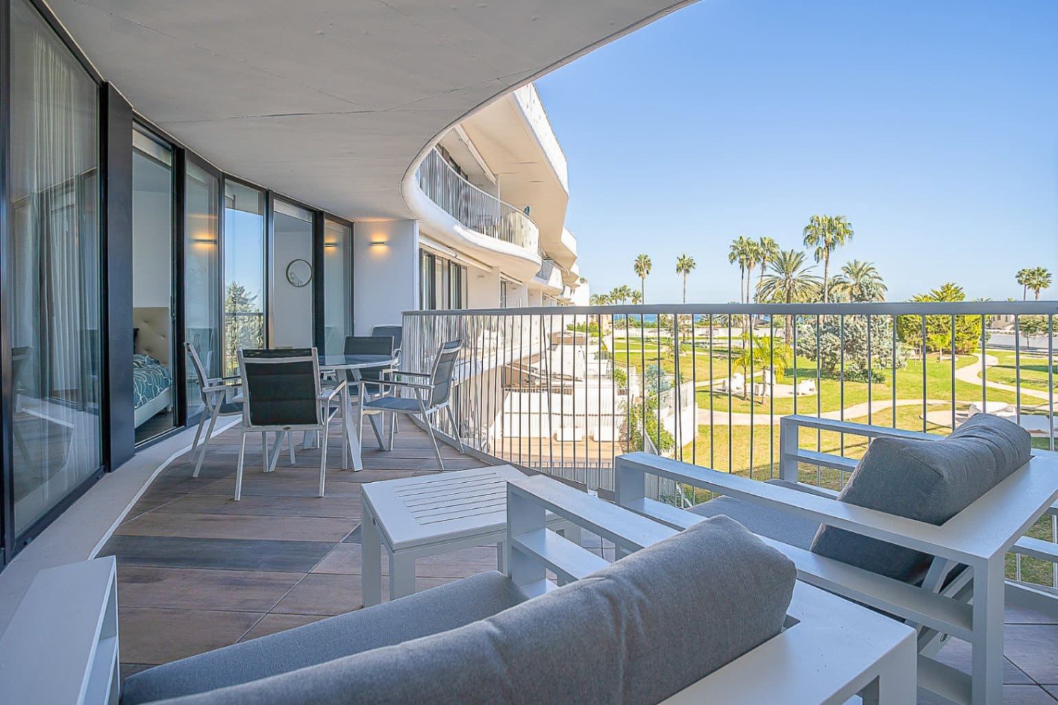 2 Zimmer Apartment zu verkaufen in Denia mit Pool Garage - 399.000 € (Ref: 9542436)