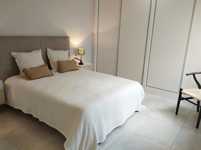 3 Zimmer Reihenhaus zu verkaufen in Els Poblets mit Garage - 415.000 € (Ref: 9542441)