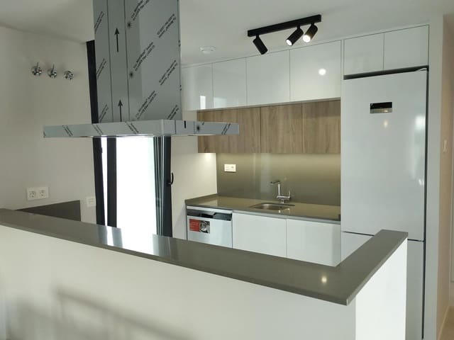 3 Zimmer Reihenhaus zu verkaufen in Els Poblets mit Garage - 415.000 € (Ref: 9542441)