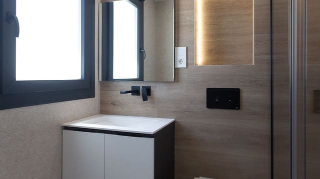 Adosado de 3 habitaciones en Els Poblets en venta con garaje - 415.000 € (Ref: 9542441)
